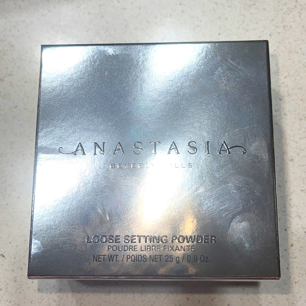 Anastasia Beverly Hills - Loose Setting Powder - Translucent